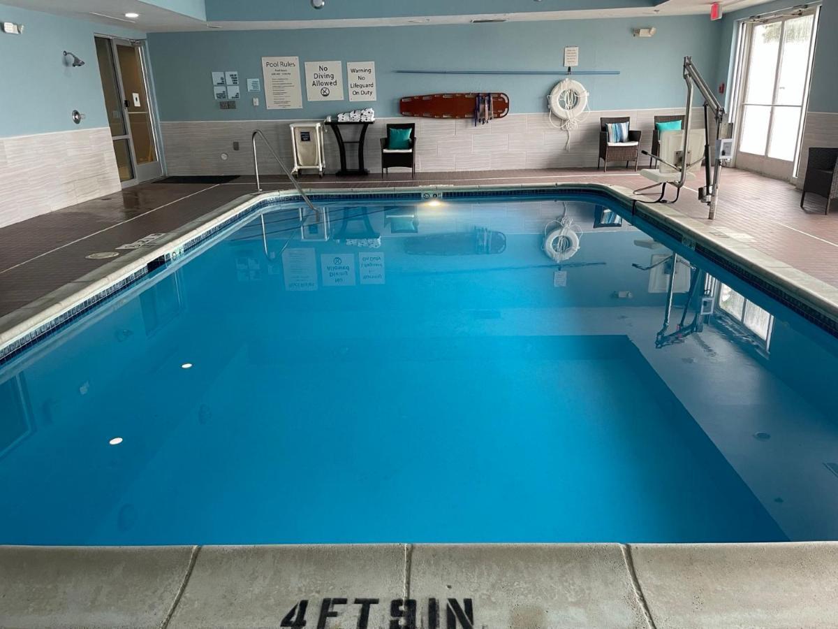 Holiday Inn Express Lapeer By Ihg Dış mekan fotoğraf